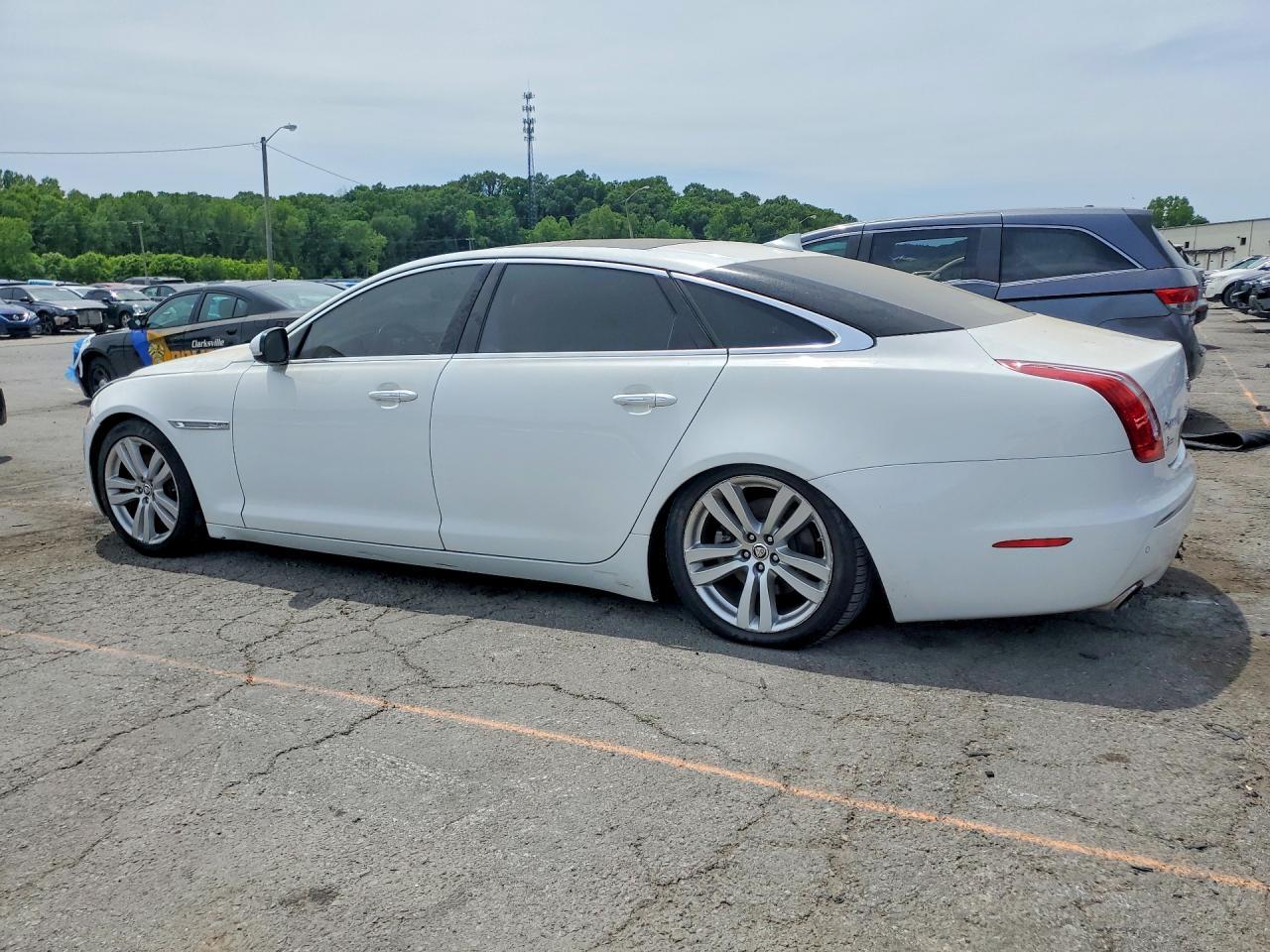 2013 Jaguar Xjl Portfolio - Image 2