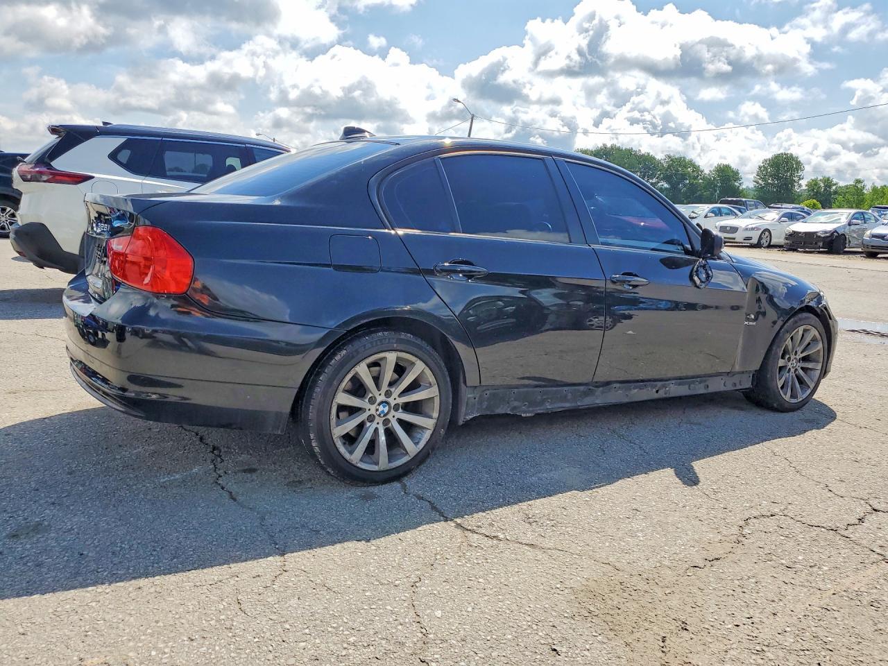 2011 BMW 328 Xi Sulev - Фото 3