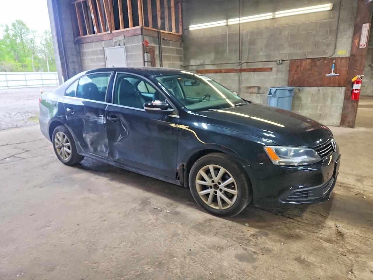 2014 Volkswagen Jetta Se - Image 4