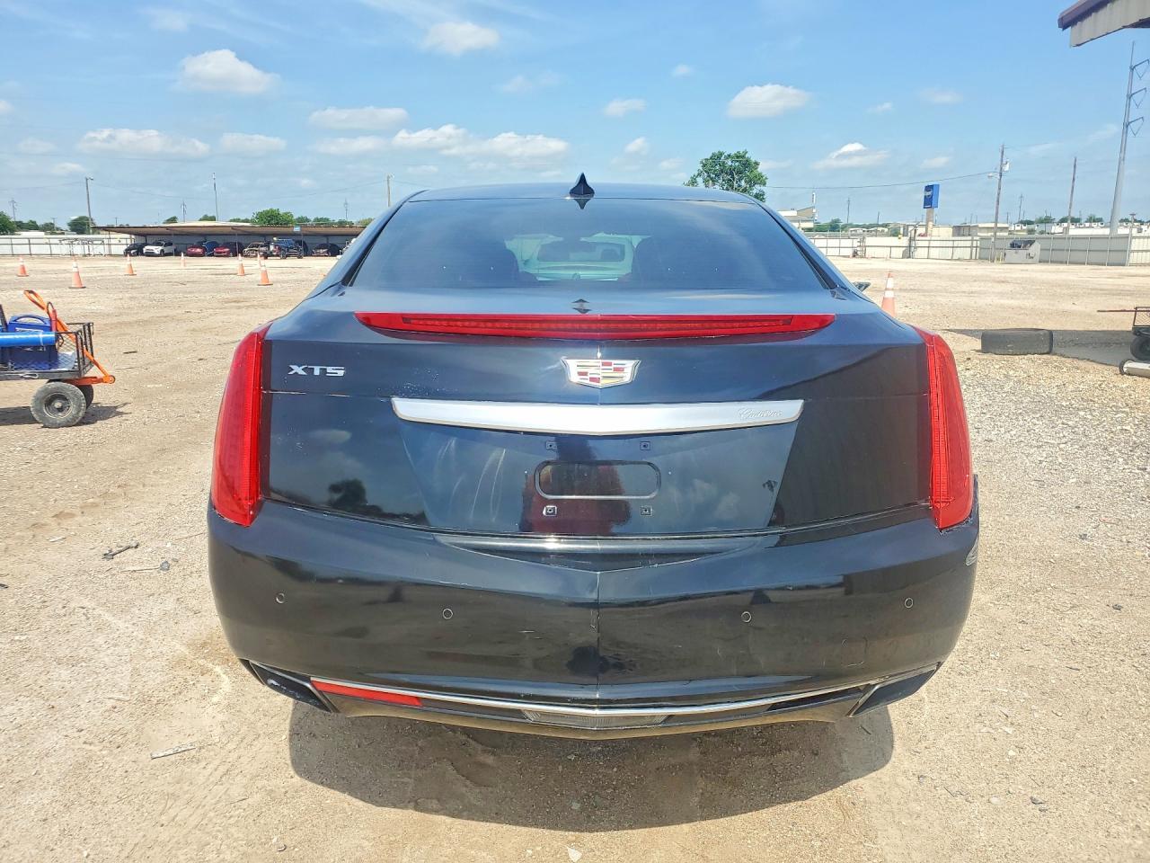 2016 Cadillac Xts Luxury Collection - Image 6