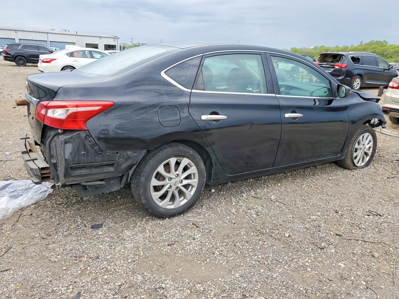 2019 Nissan Sentra S - Image 3