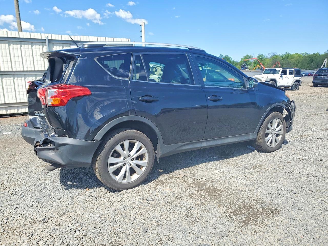 2015 Toyota Rav4 Limited - Image 3
