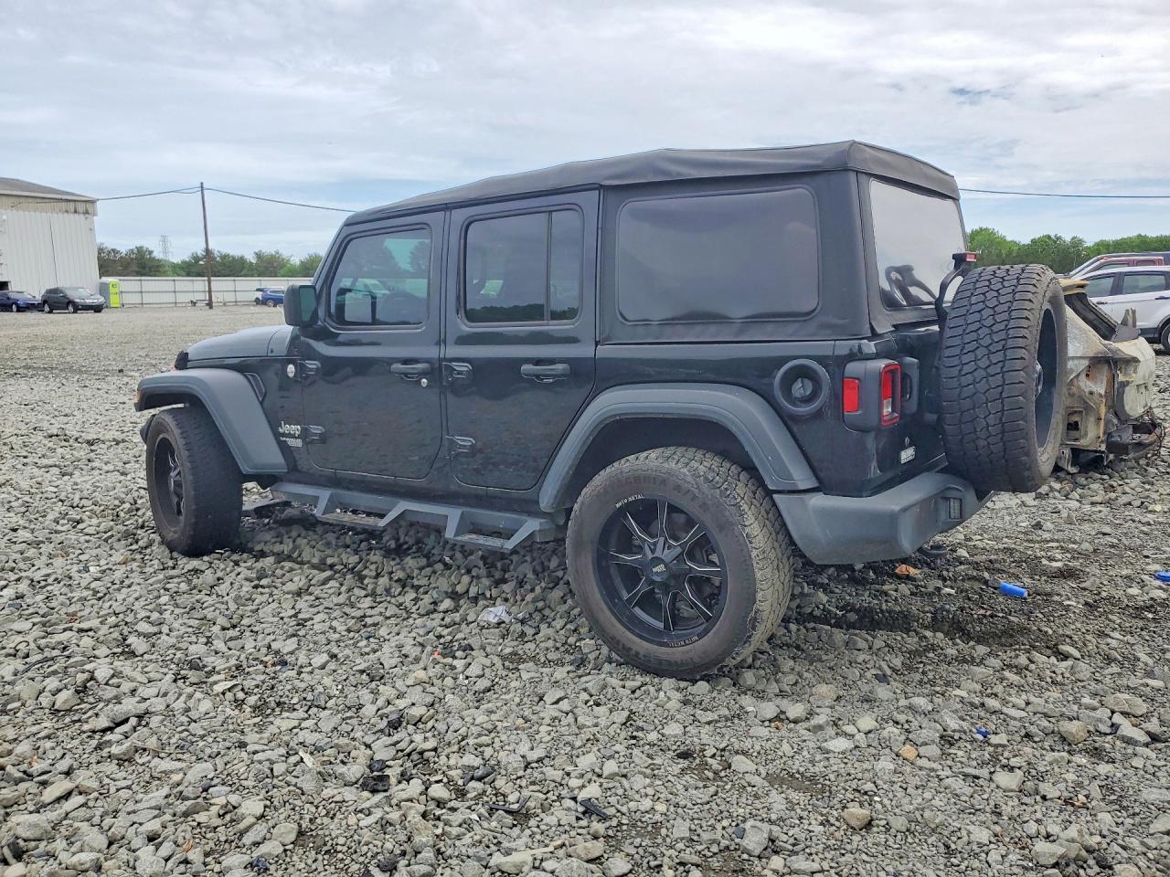 2018 Jeep Wrangler Unlimited Sport - Image 2