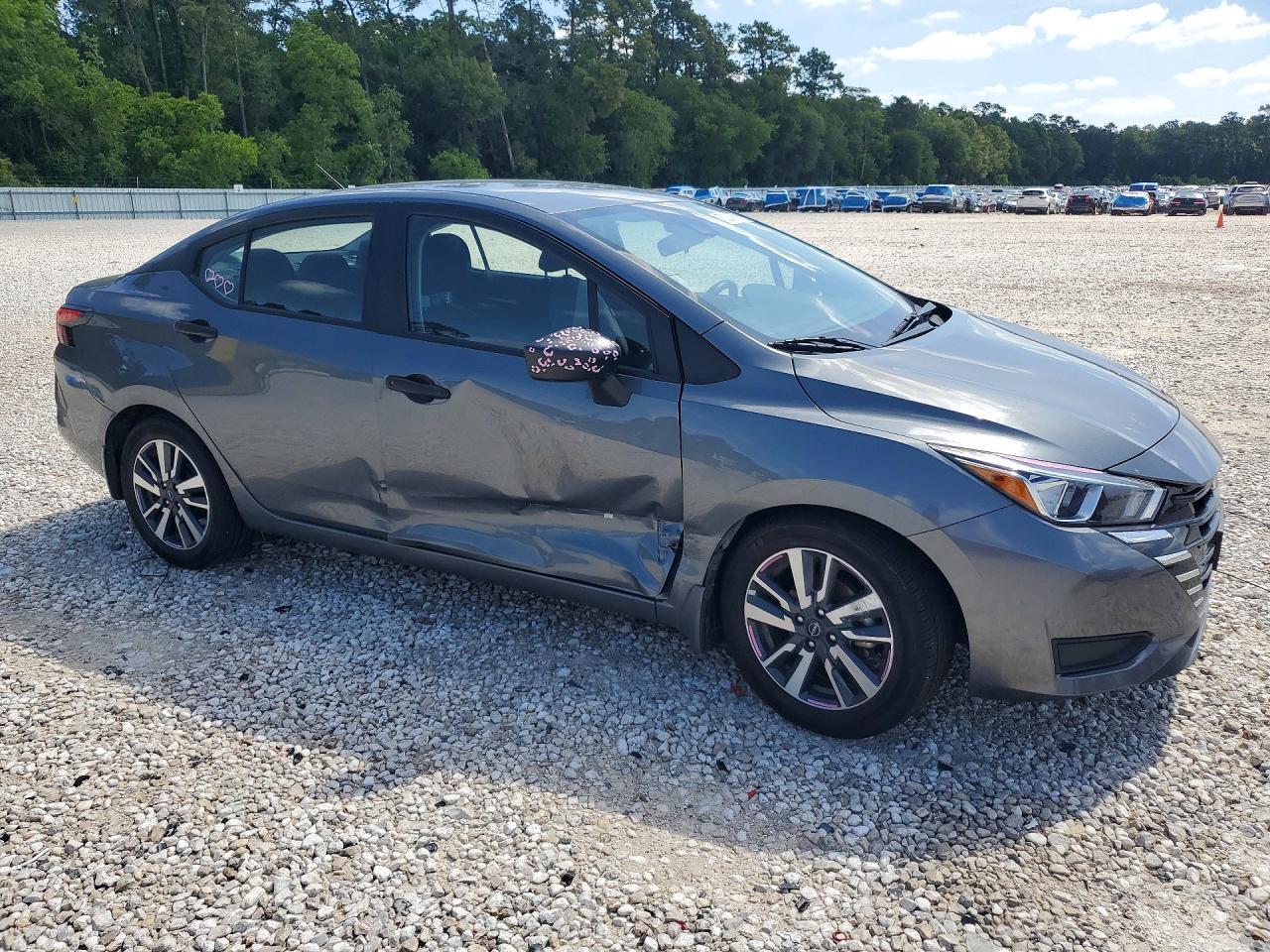 2024 Nissan Versa S - Image 4