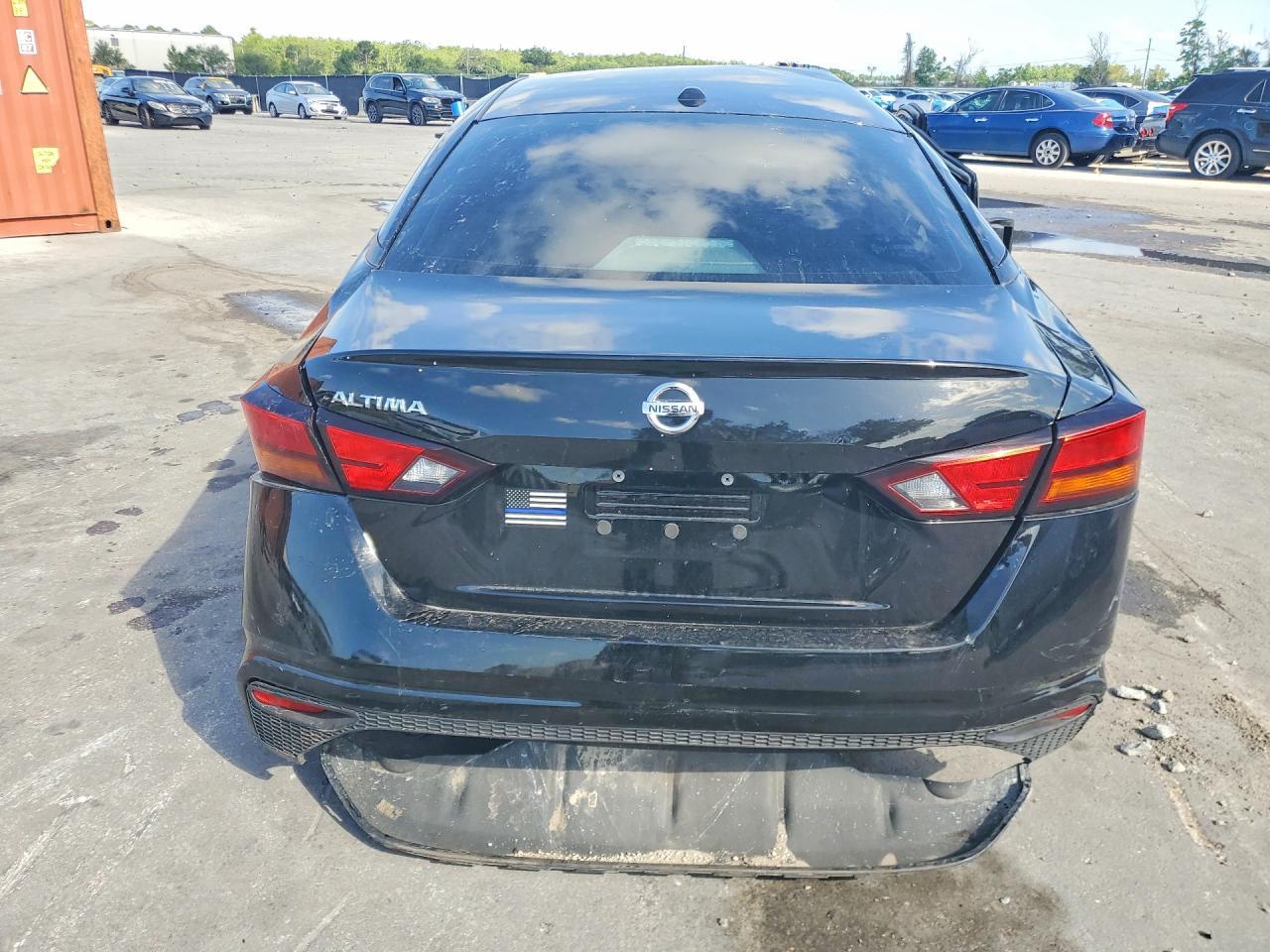 2020 Nissan Altima S - Фото 6