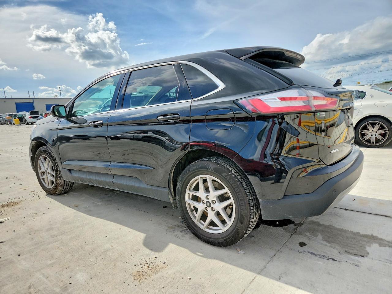 2023 Ford Edge Sel - Фото 2