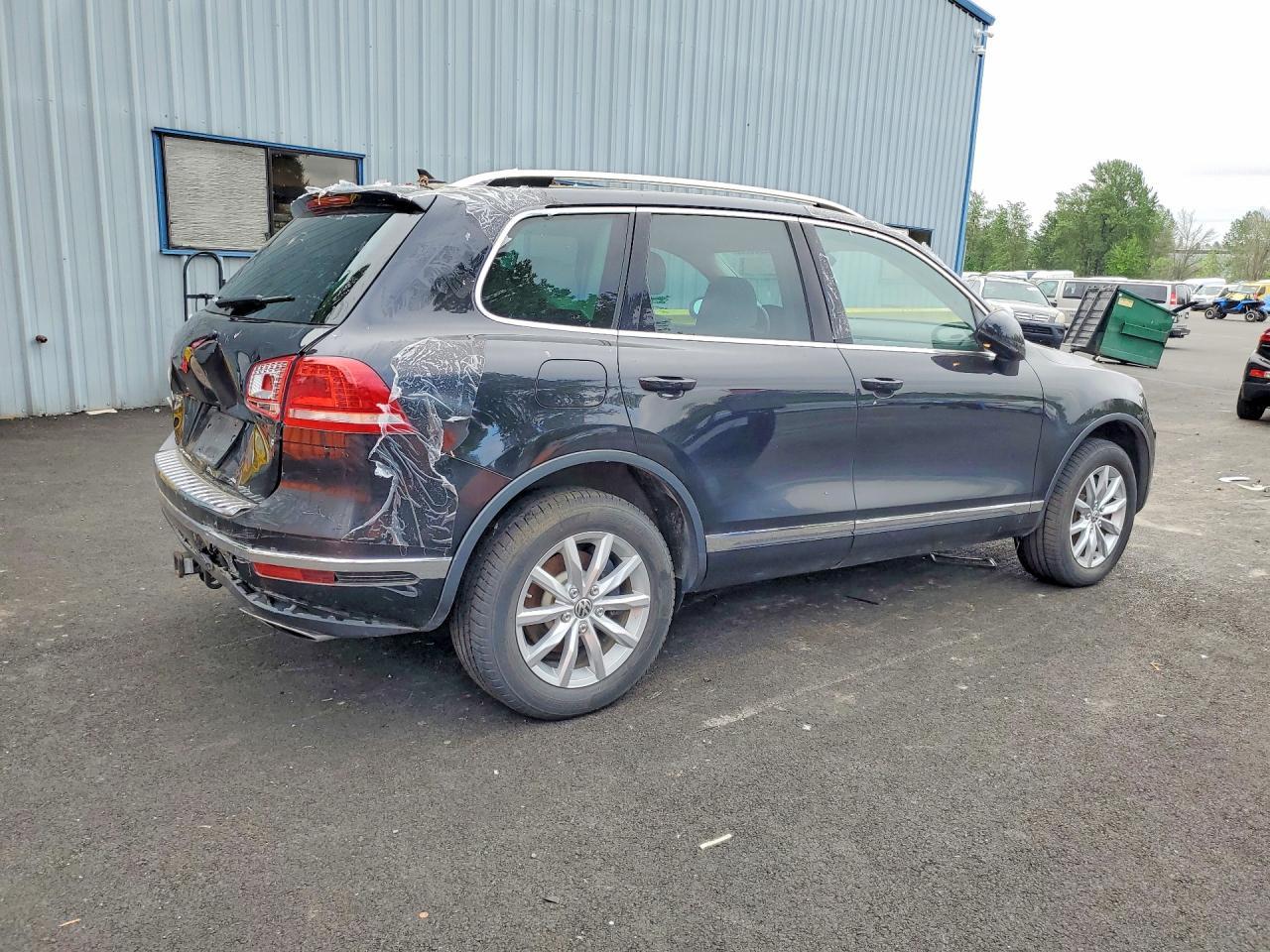2016 Volkswagen Touareg Sport - Фото 3