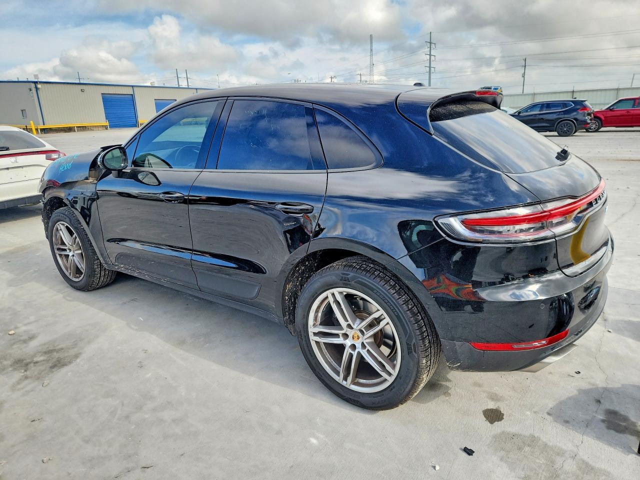 2021 Porsche Macan - Фото 2
