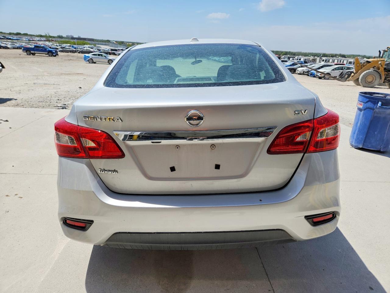 2019 Nissan Sentra Sv - Image 6