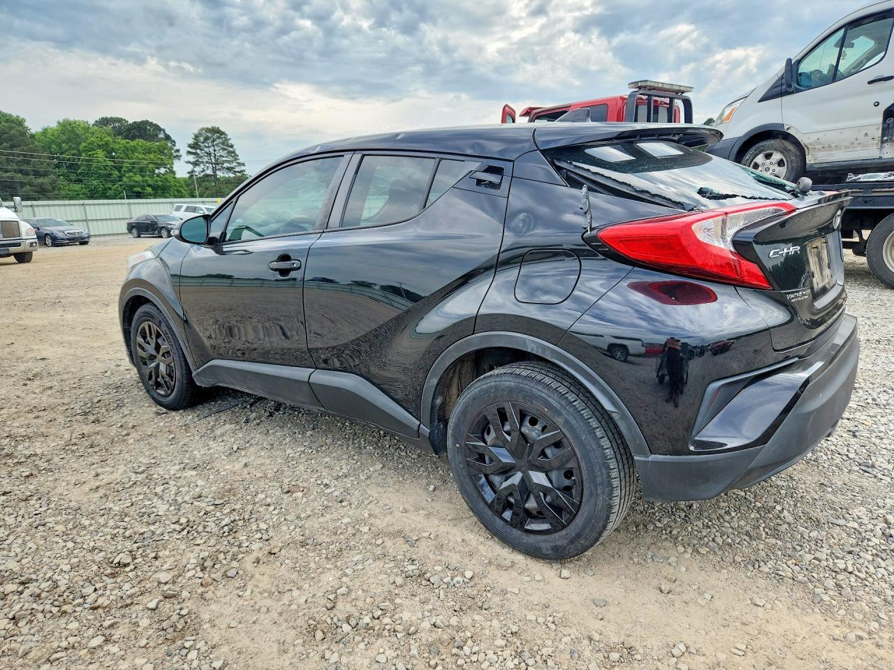 2019 Toyota C-Hr Le - Фото 2