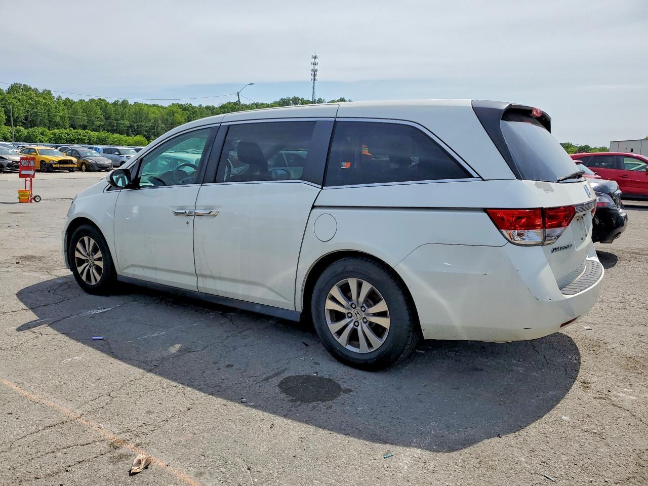 2017 Honda Odyssey Exl - Image 2