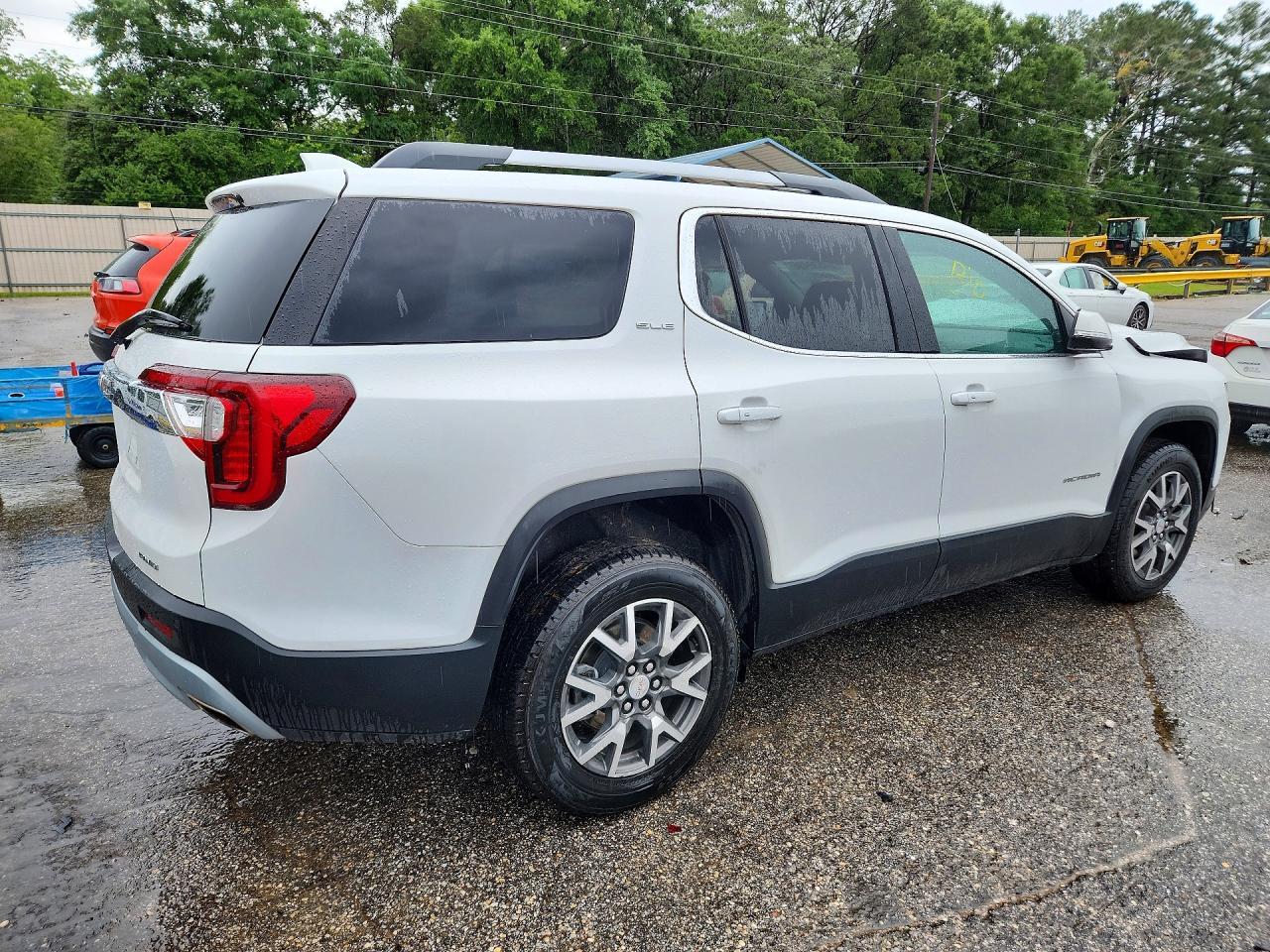 2023 GMC Acadia Sle - Image 3