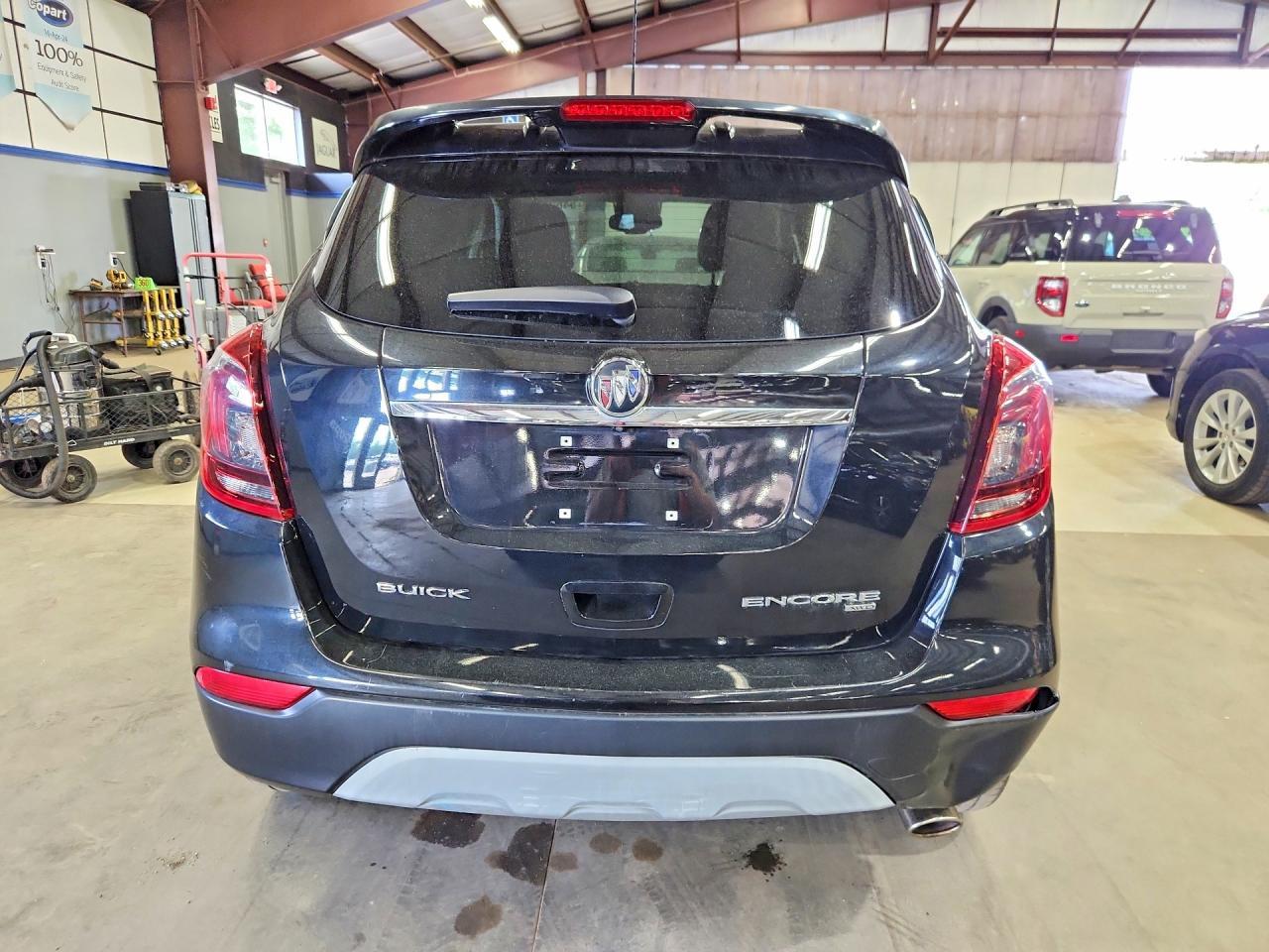 2017 Buick Encore Sport Touring - Image 6