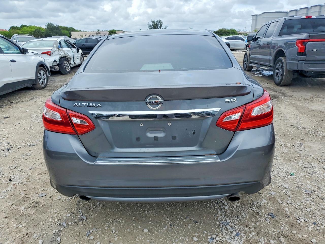 2016 Nissan Altima 2.5 Sr - Фото 6