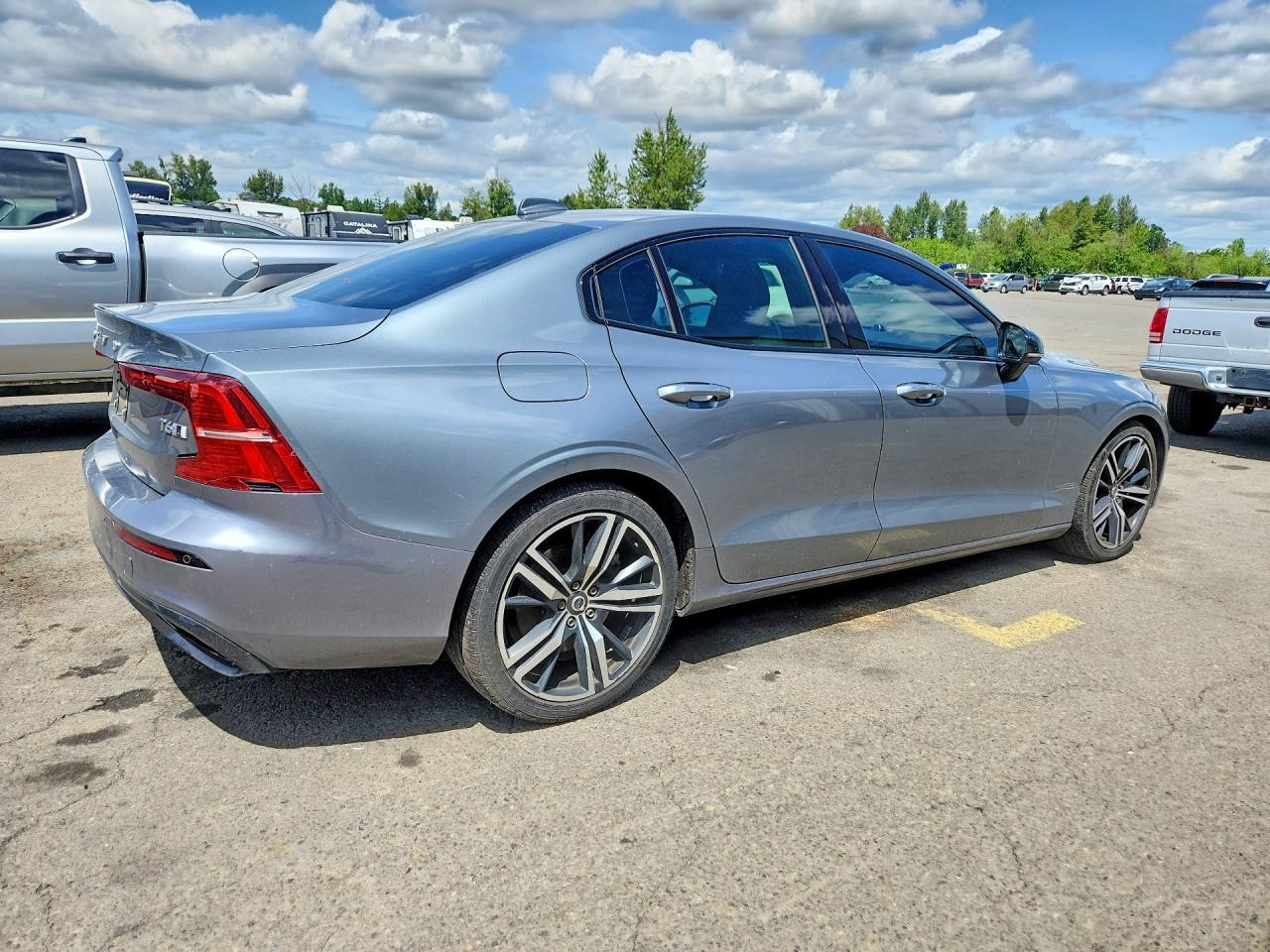 2019 Volvo S60 T6 R-Design - Фото 3