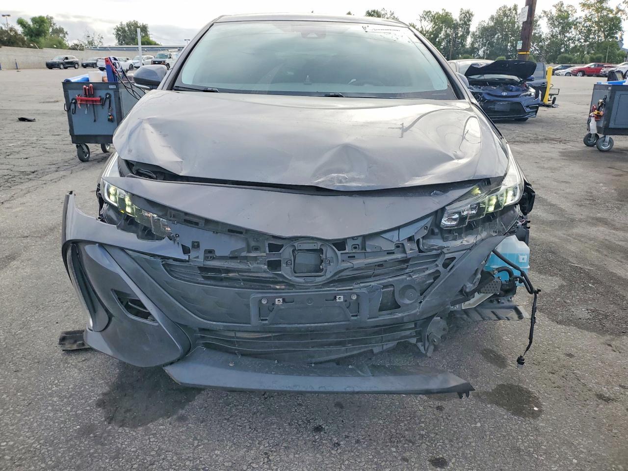 2022 Toyota Prius Prime Xle - Image 5