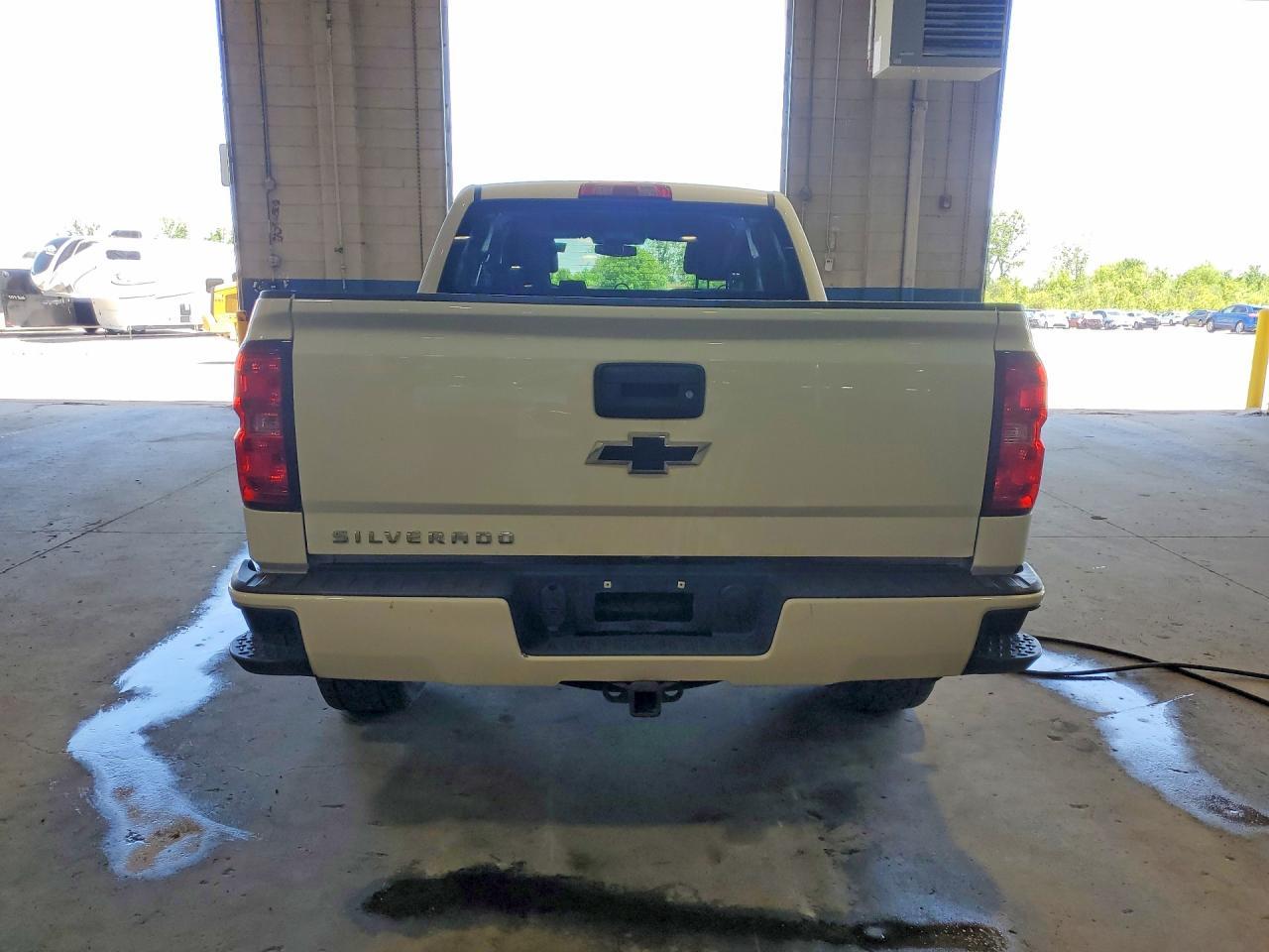 2017 Chevrolet Silverado K1500 Custom - Image 6