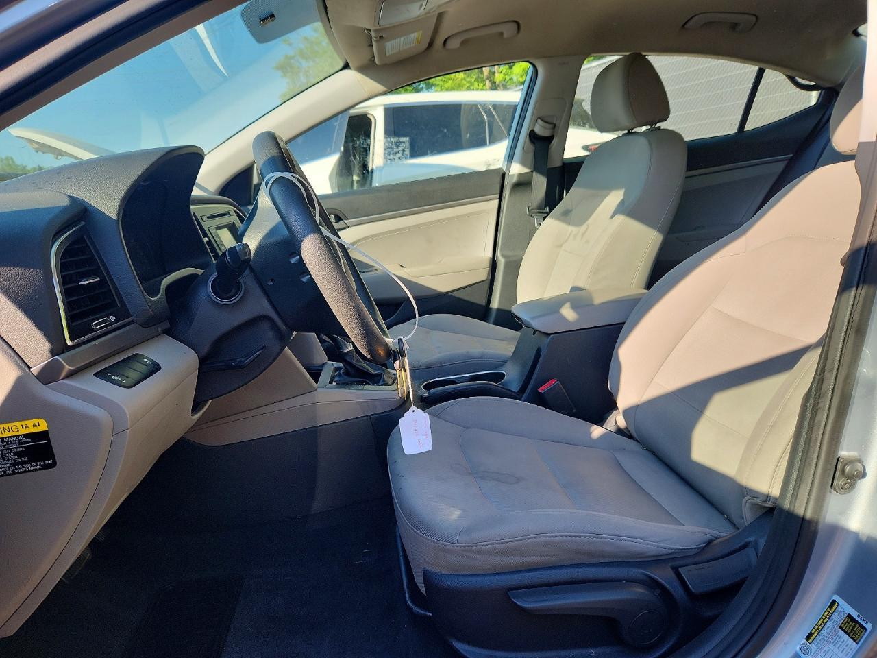 2017 Hyundai Elantra Se - Фото 7