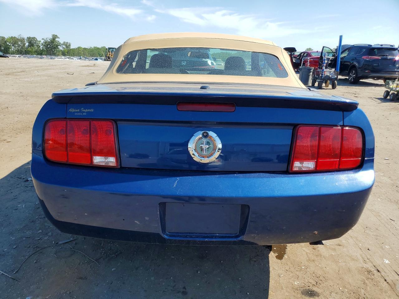 2007 Ford Mustang - Фото 6