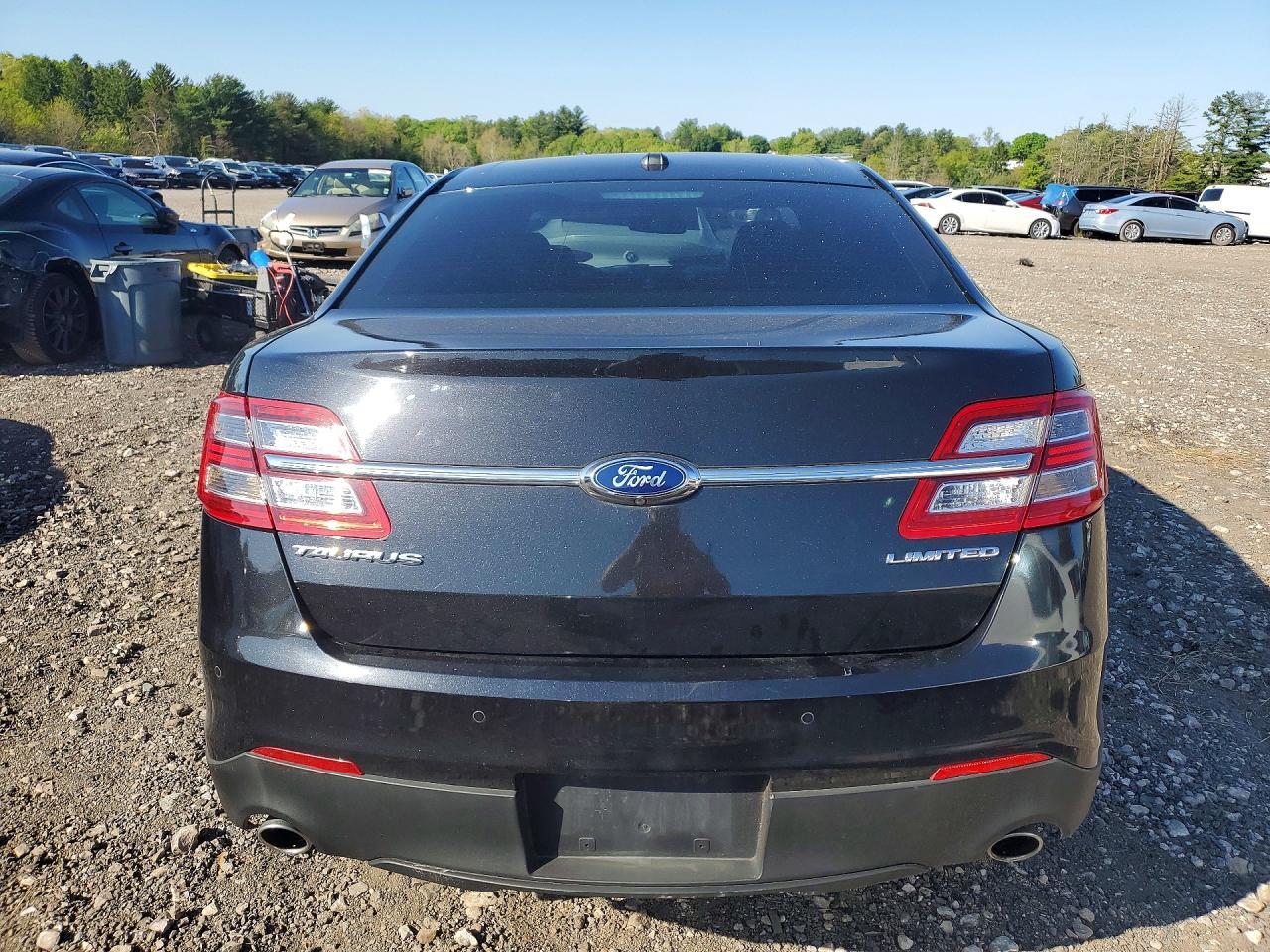 2015 Ford Taurus Limited - Фото 6