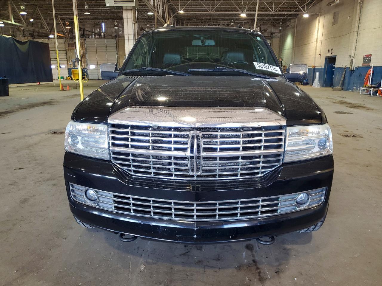 2008 Lincoln Navigator - Image 5