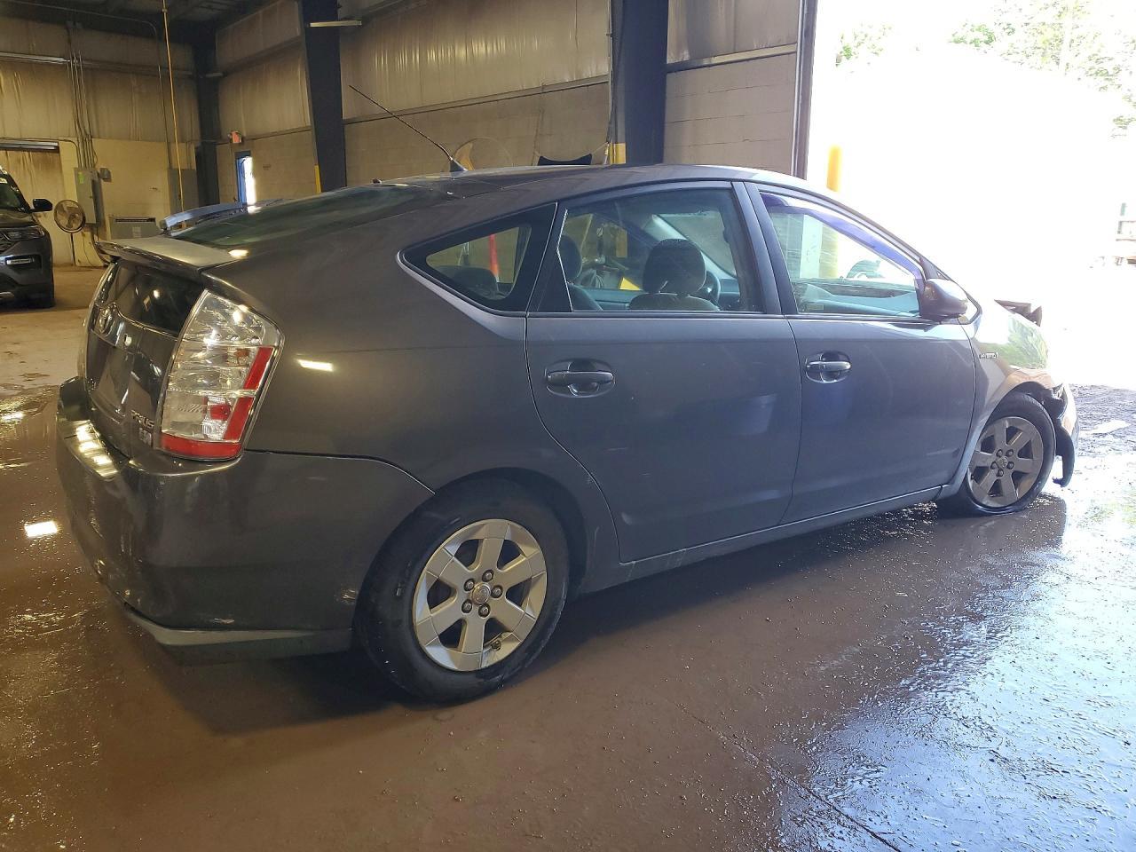 2007 Toyota Prius Base - Фото 3