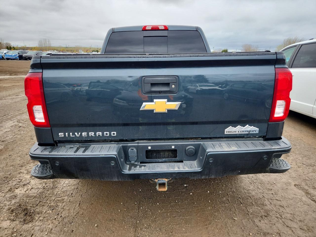 2017 Chevrolet Silverado K1500 High Country - Image 6