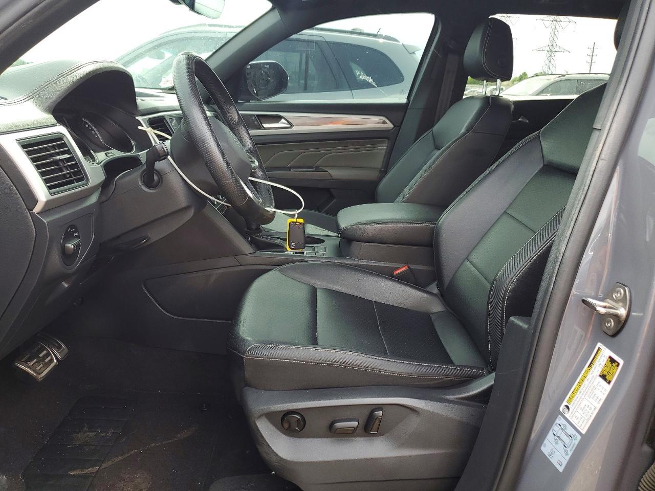 2021 Volkswagen Atlas Cross Sport Se - Image 7
