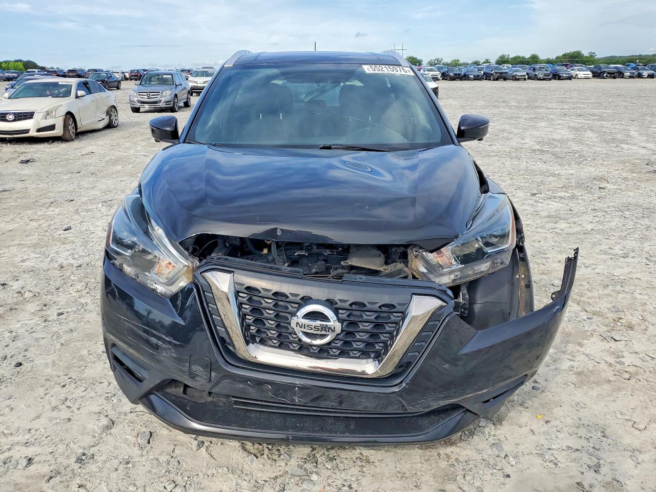 2018 Nissan Kicks Sr - Image 5