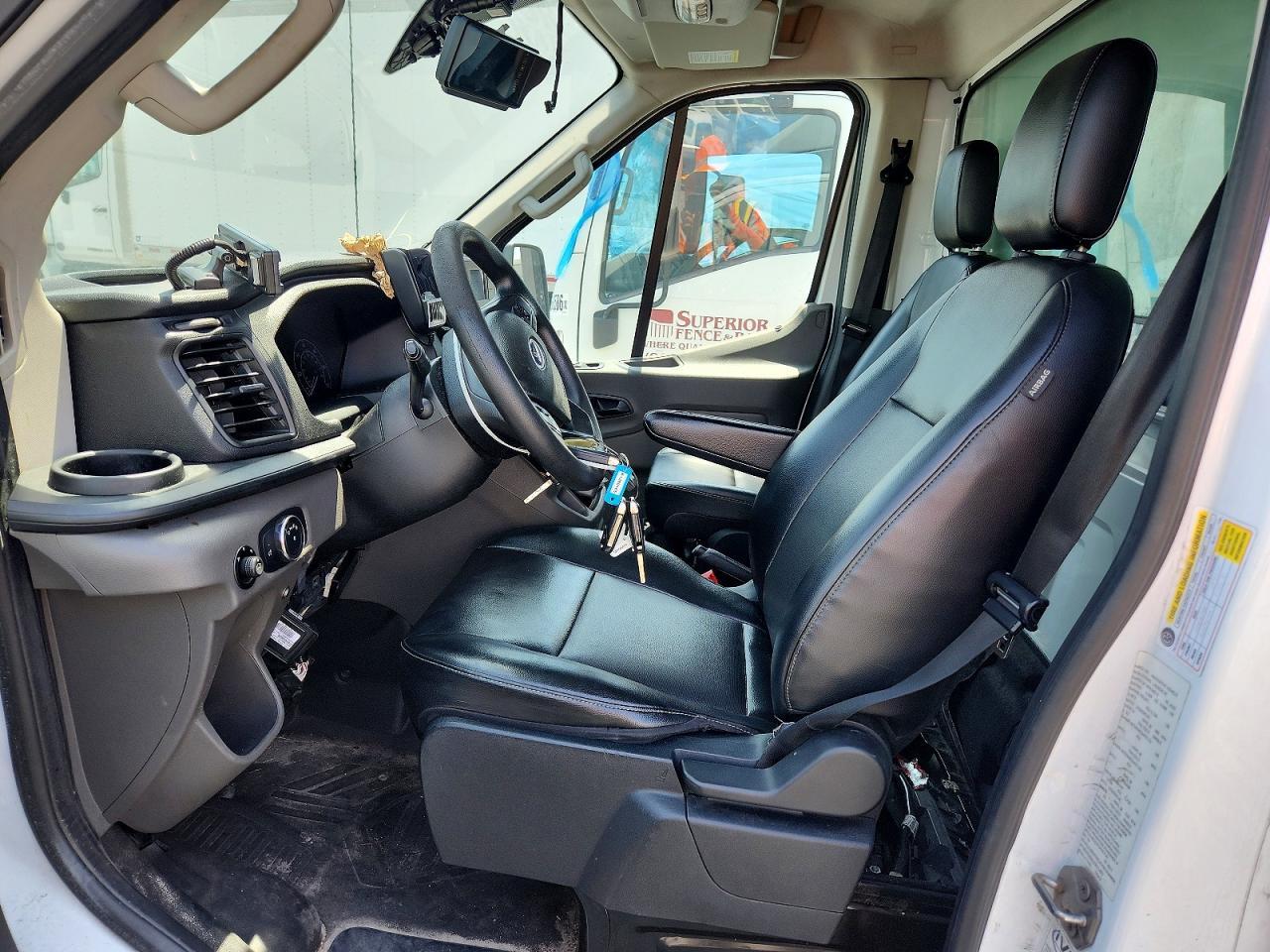 2020 Ford Transit Delivery Truck - Фото 7
