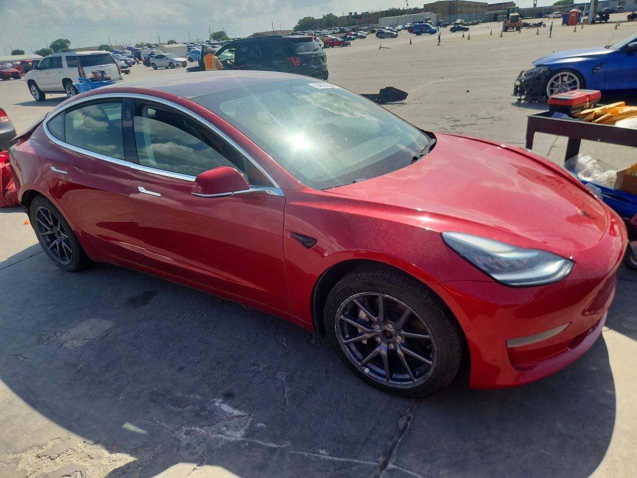 2018 Tesla Model 3 - Фото 4