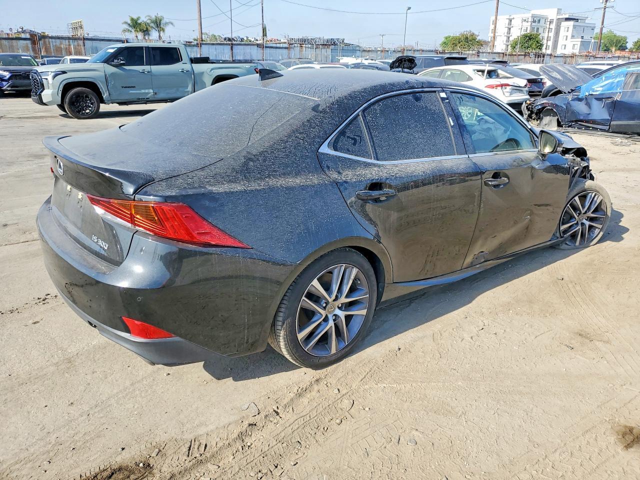 2020 Lexus Is 300 Premium - Image 3