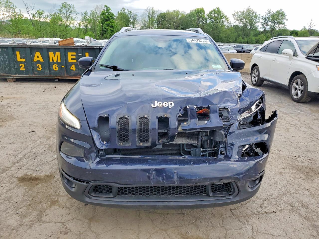 2016 Jeep Cherokee Latitude - Image 5