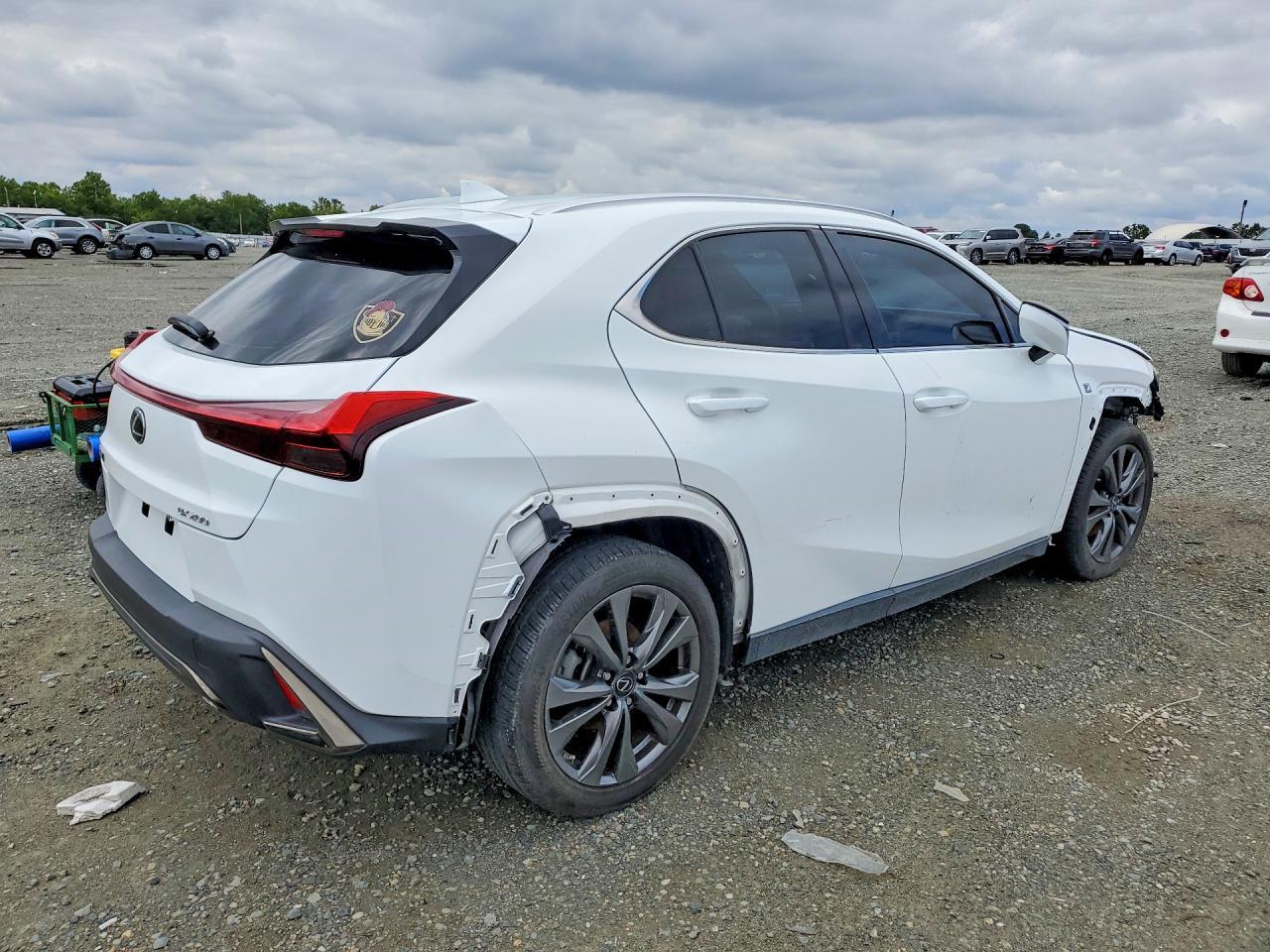2019 Lexus Ux 200 - Фото 3