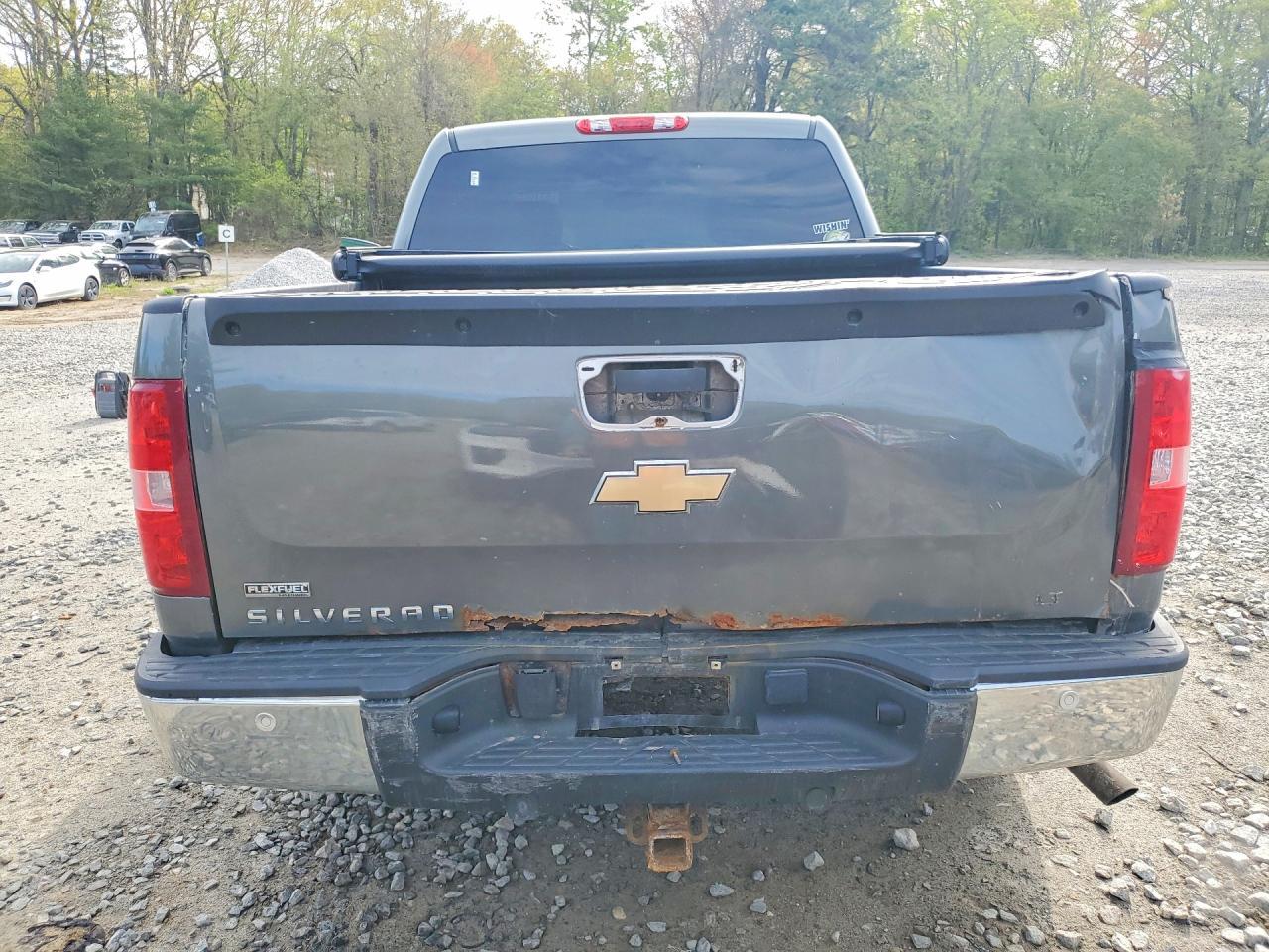 2011 Chevrolet Silverado K1500 Hybrid - Image 6