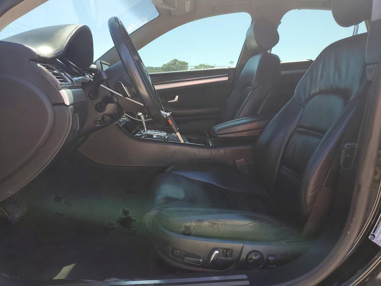 2007 Audi S8 Quattro - Image 7