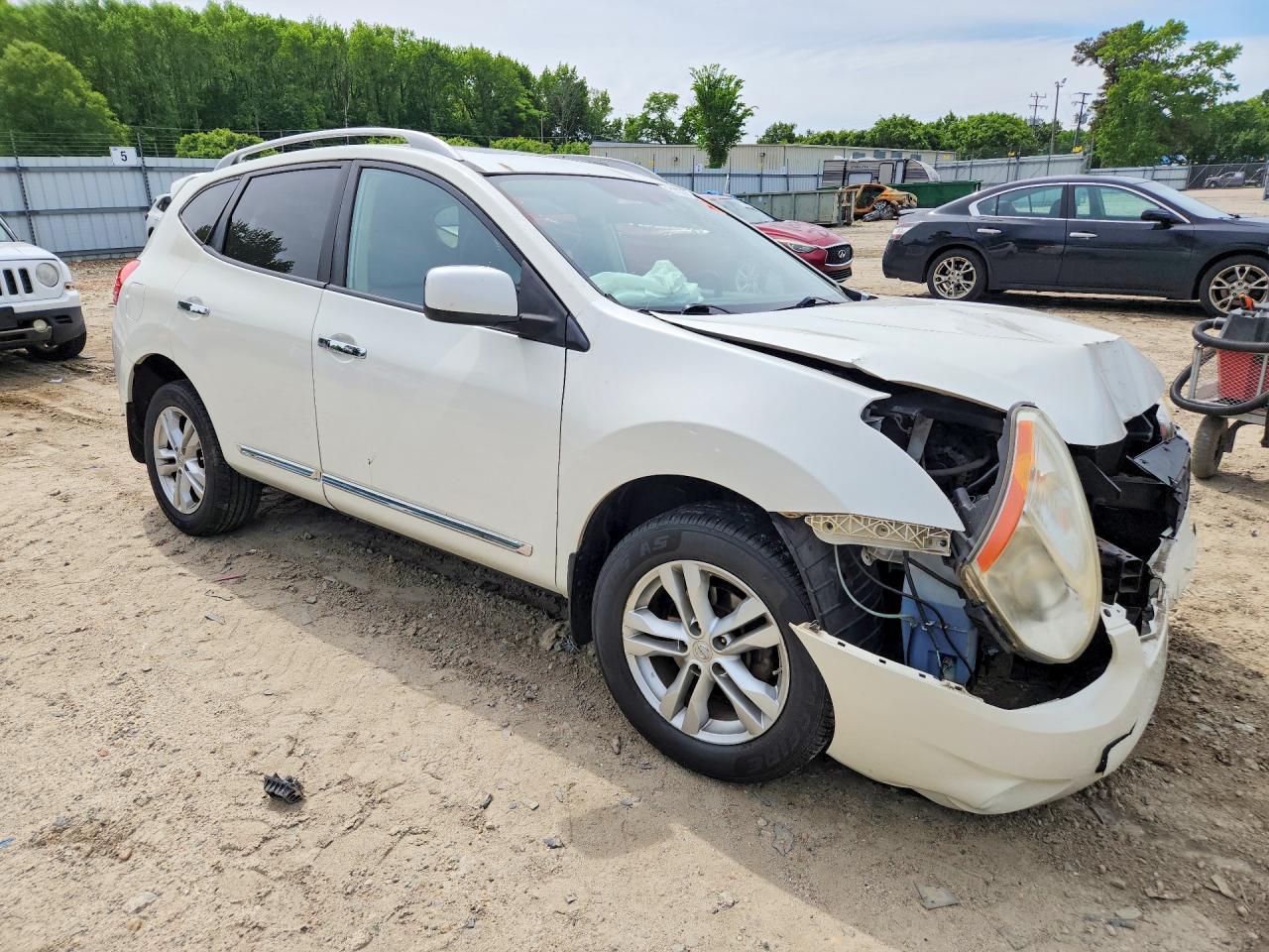 2012 Nissan Rogue S - Фото 4