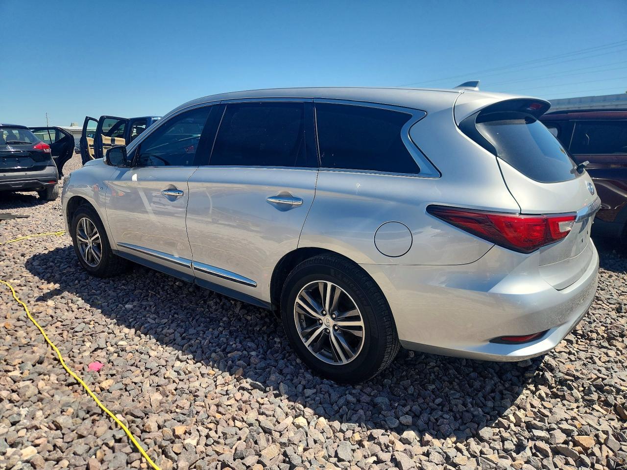 2018 Infiniti Qx60 Base - Фото 2