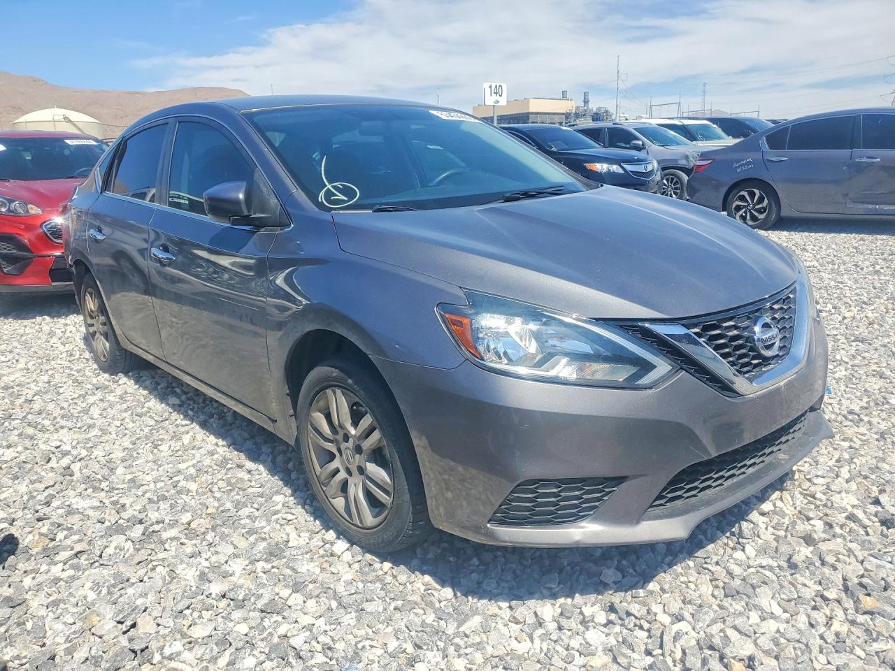 2017 Nissan Sentra S - Фото 4