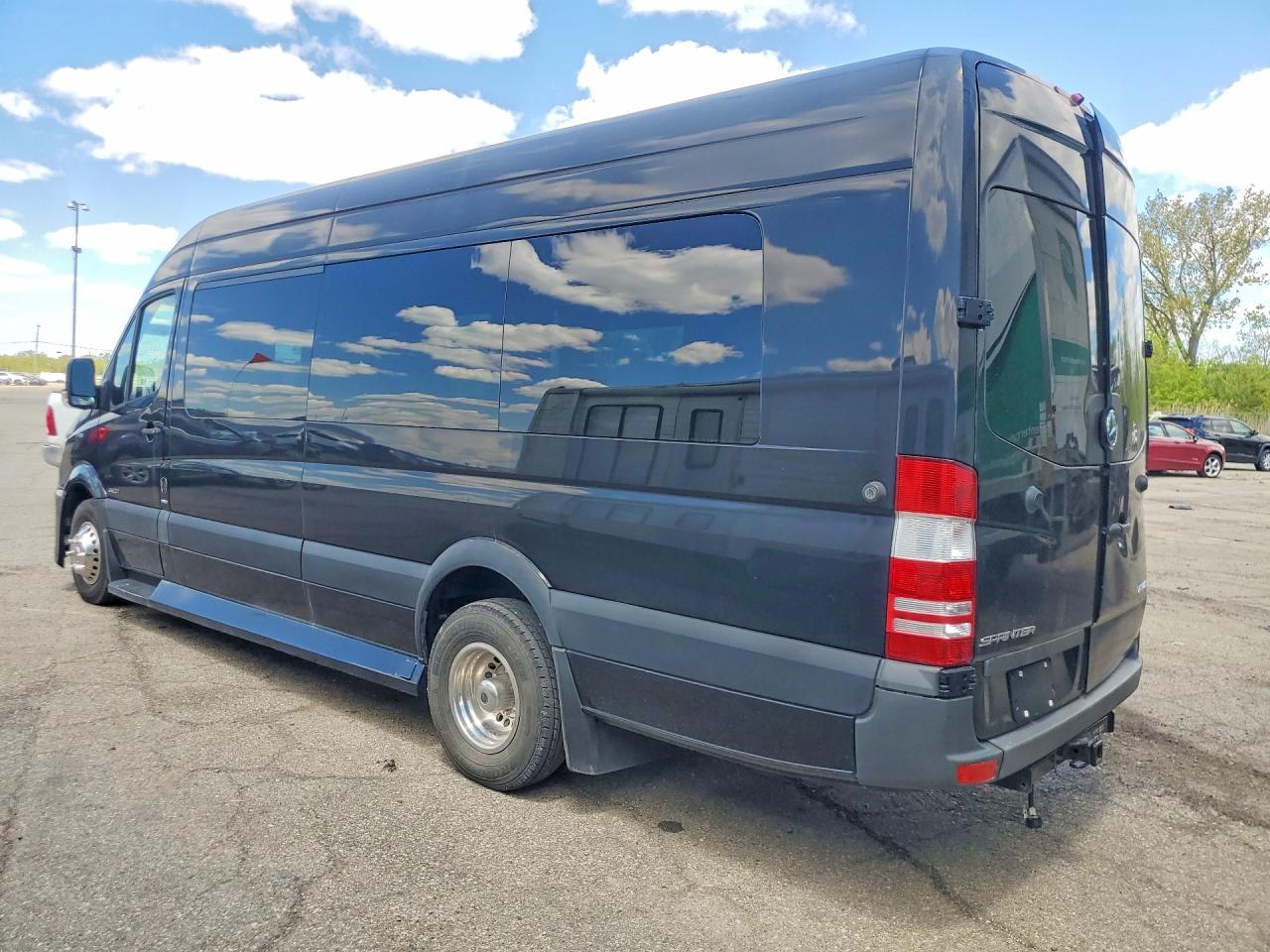 2016 Mercedes-Benz Sprinter 3500 - Image 2