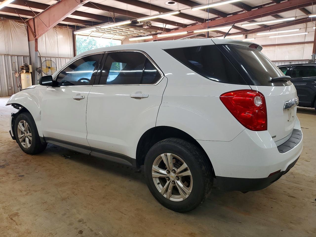2015 Chevrolet Equinox Ls - Фото 2
