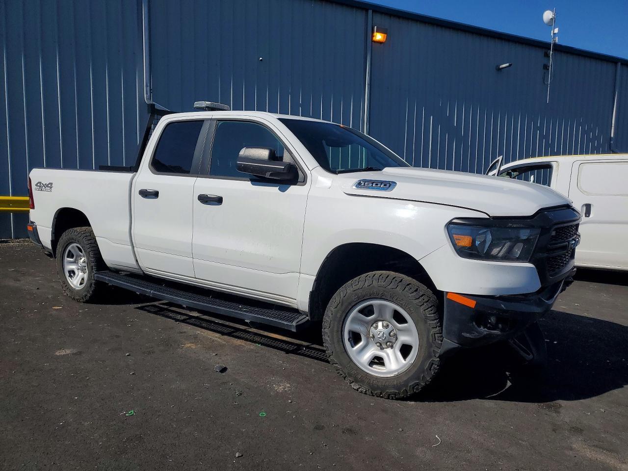 2023 Ram 1500 Tradesman - Фото 4