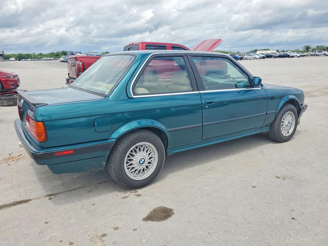 1991 BMW 325 I - Фото 3