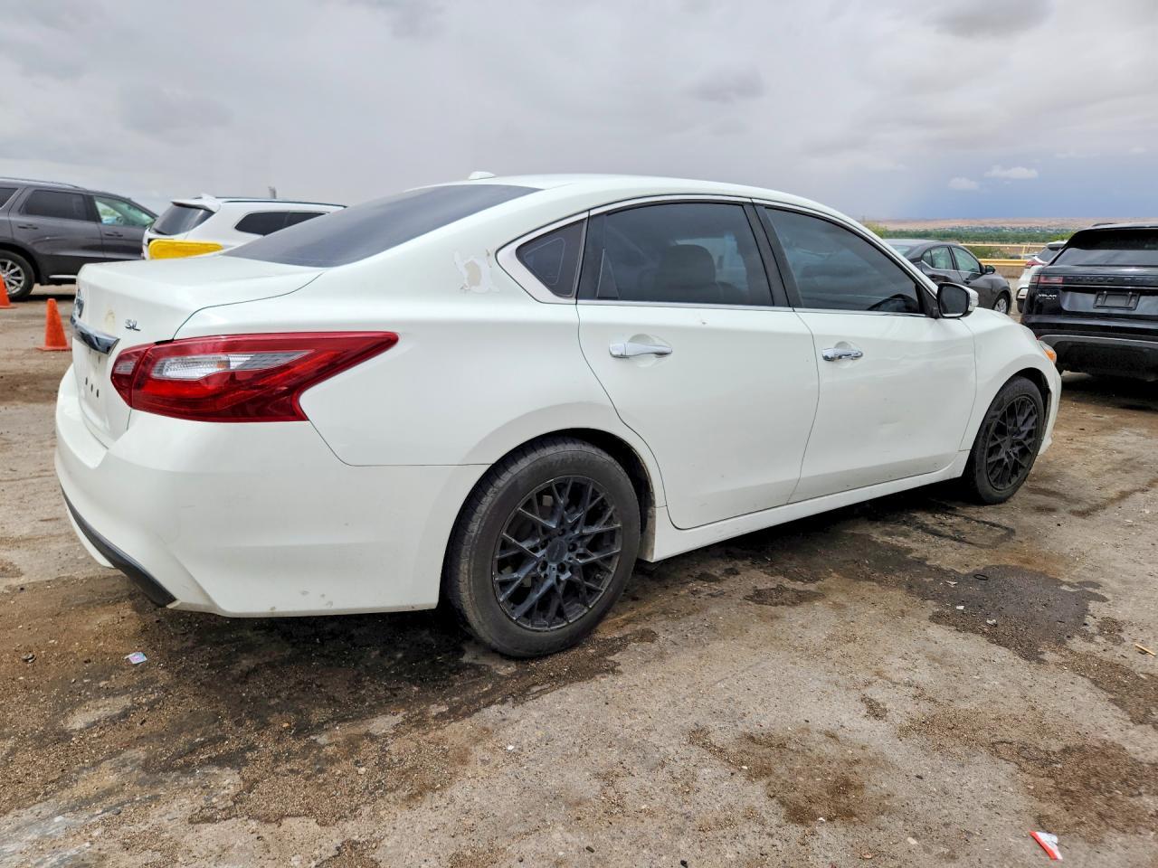 2018 Nissan Altima 2.5 Sl - Image 3