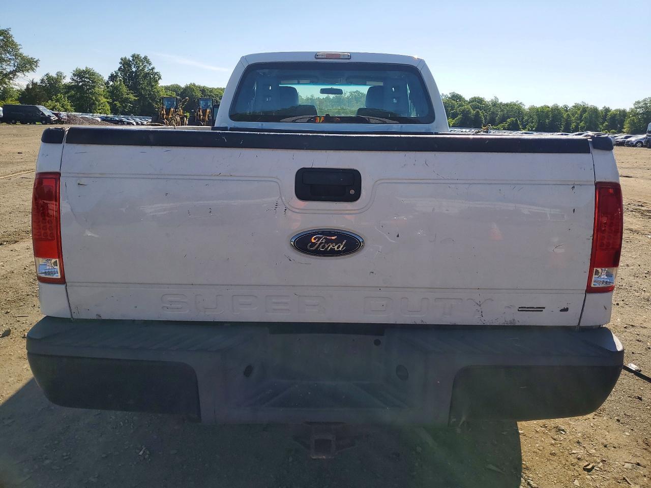 2015 Ford F250 Super Duty - Фото 6