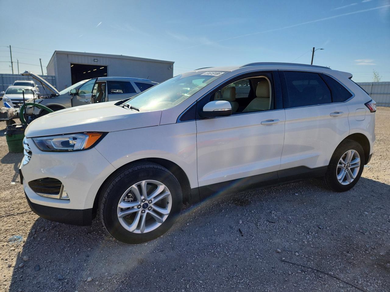2020 Ford Edge Sel
