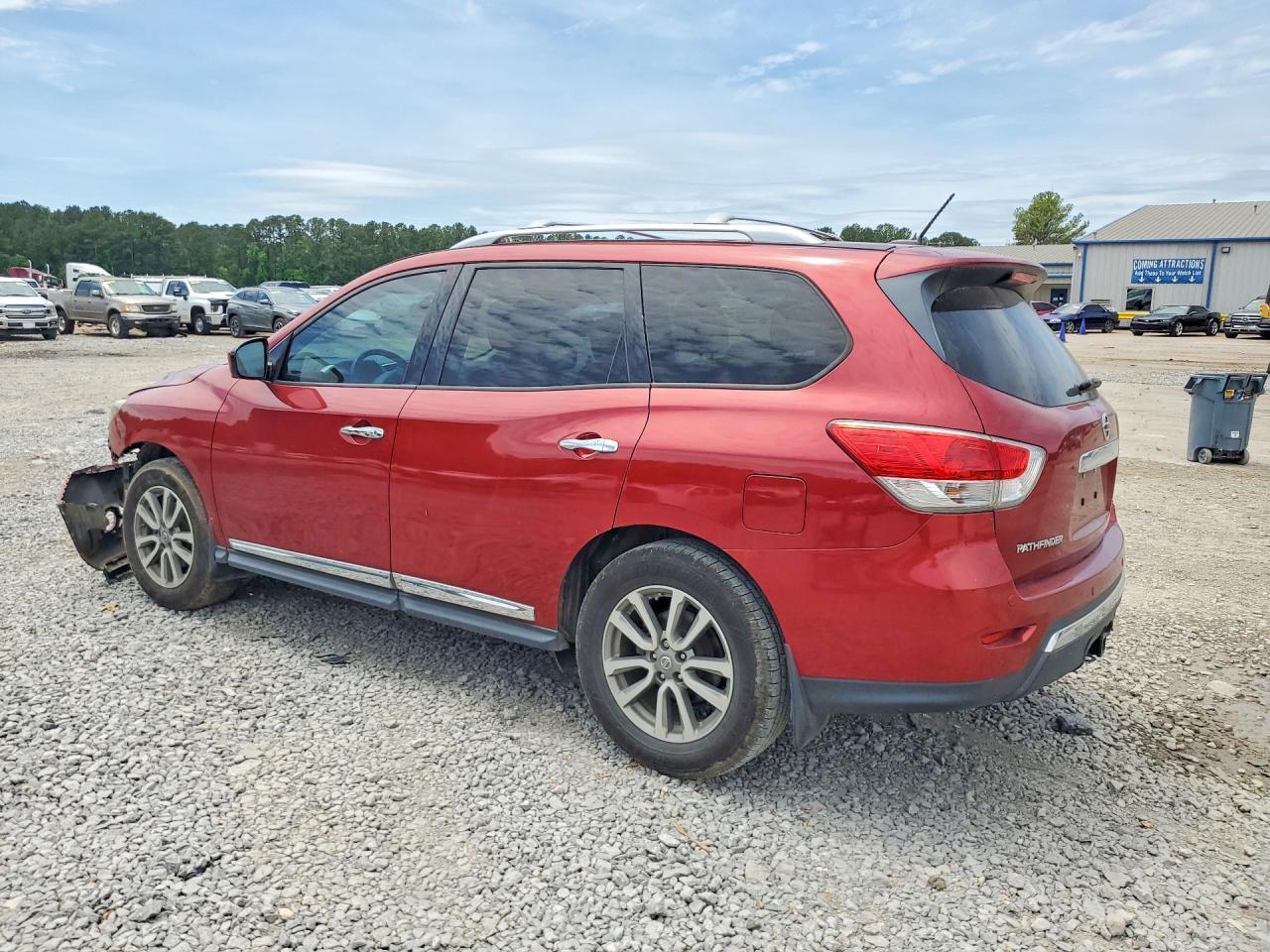 2015 Nissan Pathfinder Sl - Image 2