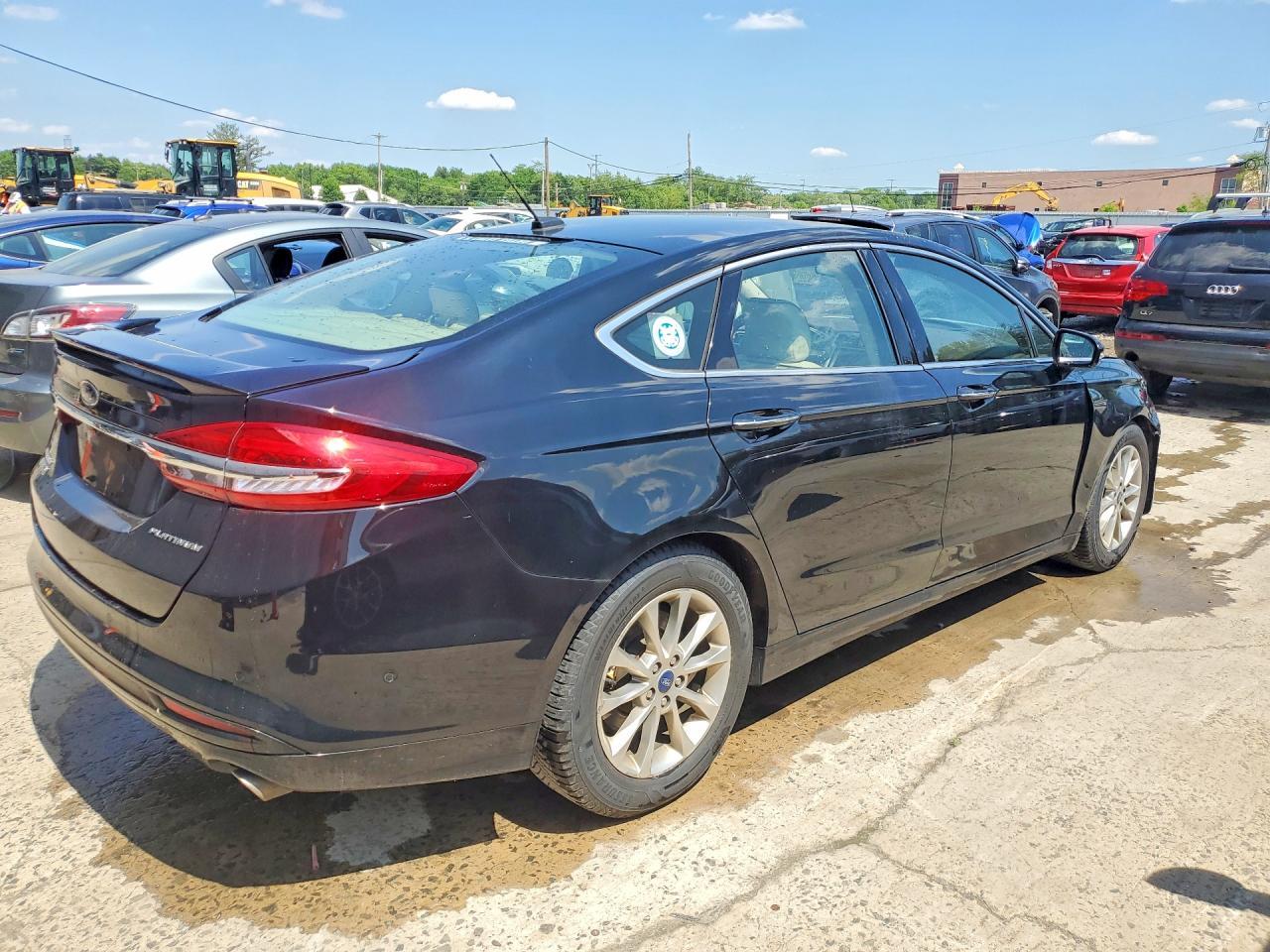 2017 Ford Fusion Titanium Phev - Фото 3