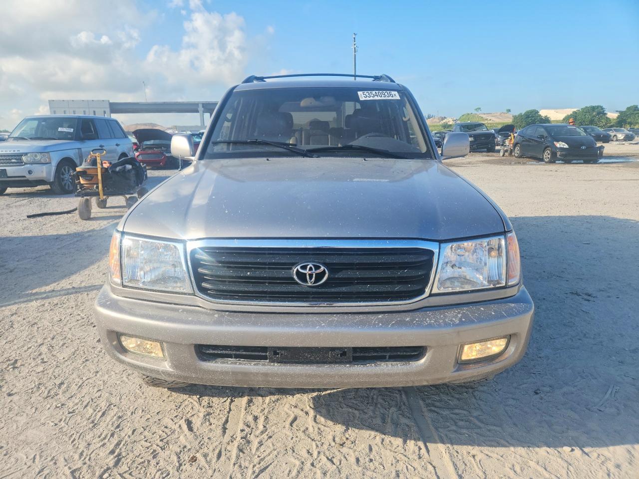 2001 Toyota Land Cruiser Base - Image 5