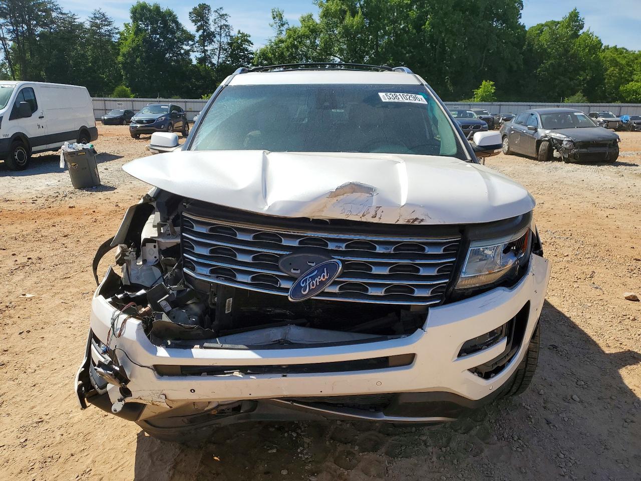 2017 Ford Explorer Limited - Image 5